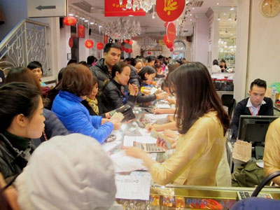 Vàng bám sát mốc 37,00 triệu đồng, tỷ giá trung tâm đi ngang