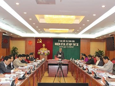 Xem xét giám sát tài sản cán bộ diện Bộ Chính trị quản lý