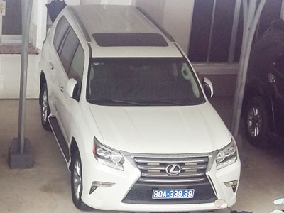 “Cà Mau cần báo cáo Chính phủ việc nhận 2 ô tô Lexus của doanh nghiệp”