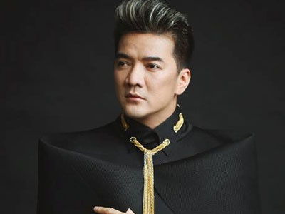 Mr Đàm "nóng mặt" khi bị BTC giải Cống Hiến cho rằng đã hát nhép hơn nửa liveshow