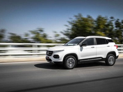 Ô tô SUV Mỹ lai Tàu giá 182 triệu: Người trẻ liều chơi