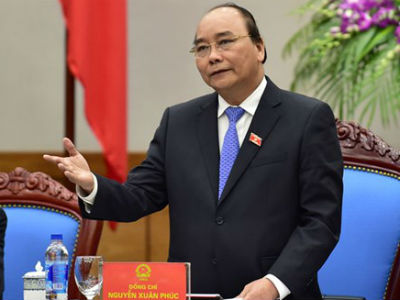 Thủ tướng: Người có lòng tự trọng không đi xin bằng khen