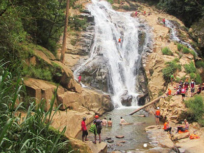 Lâm Đồng: Tour du lịch "chui" đưa khách vào chỗ chết