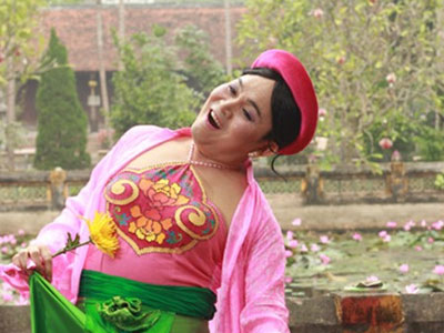 Diễn hài thô tục khán giả thấy "chối", đâu chỉ có mình Việt Hương