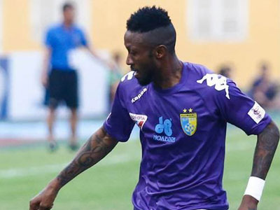 Hoàng Vũ Samson vô duyên, Hà Nội FC lại hòa