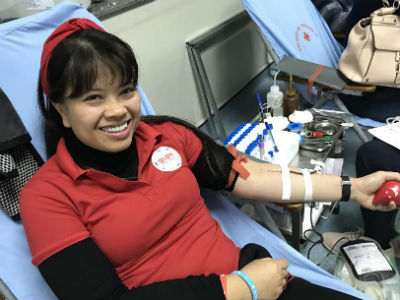 Gần 500 cựu học sinh THPT của 40 trường ở Hà Nội hiến máu tình nguyện