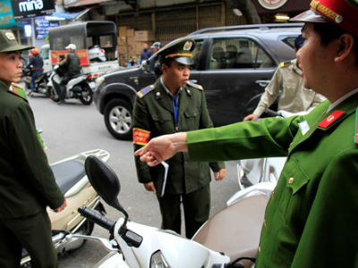 Sau TPHCM, Hà Nội “ra quân” lấy lại vỉa hè