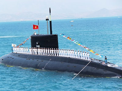 Những người lính tàu ngầm đầu tiên của Việt Nam 30 năm trước