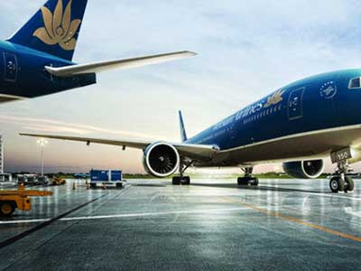 Vietnam Airlines xác minh thông tin tiếp viên bị bắt giữ vì buôn lậu