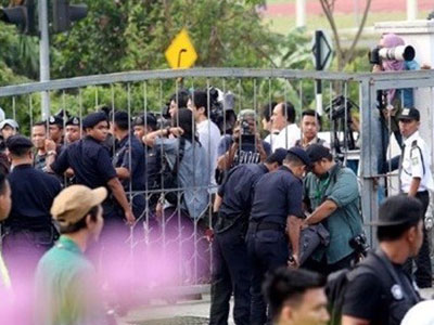 15 phút kịch tính bên ngoài tòa xử nghi án Kim Jong Nam
