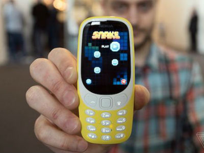 Game rắn săn mồi trên Nokia 3310 do người Việt làm