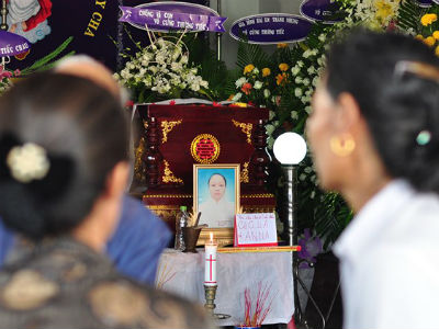 Tài xế xe tải tông chết thai phụ và bé gái không có bằng lái