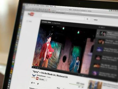 "YouTube cổ xuý cho quảng cáo trên nội dung xấu"