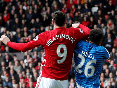 Ibrahimovic đối diện án phạt sau pha trả đũa thô bạo