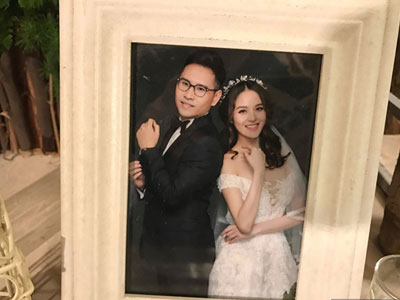 Lộ diện chồng điển trai của Á hậu Hoàng Anh