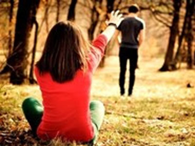 Chàng trai đòi lại son khi biết cô gái đã có người yêu