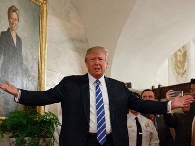 Ông Trump cảnh báo phe Cộng hòa về "cuộc tắm máu" bầu cử