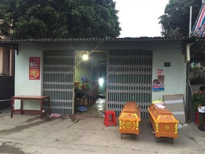 Thanh Hóa: Bố sát hại con trai rồi tẩm xăng tự sát, đốt nhà