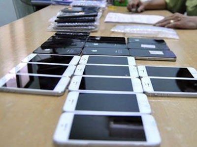 Bảo vệ cửa hàng trộm lô điện thoại trị giá 1,5 tỷ đồng