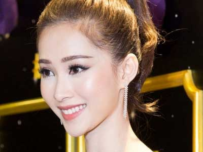 Hoa hậu Thu Thảo: "Tôi buồn và bất ngờ vì bị chê khi nói tiếng Anh"