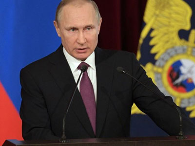 Putin bất ngờ sa thải 10 tướng lĩnh