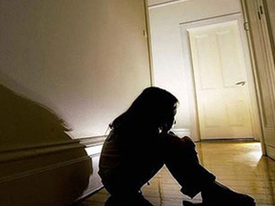 Mẹ bé lớp 1 phản ứng với báo cáo "không có xâm hại"