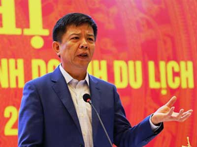 Chủ tịch Quảng Bình: "Khoán xe công ngay, không nên bàn cãi nữa"