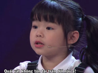 Điều thú vị ít biết về cô bé 5 tuổi bắn tiếng Anh như gió trên truyền hình