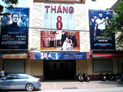 Hà Nội đấu giá nhiều khu "đất vàng" của chủ Rạp Tháng 8