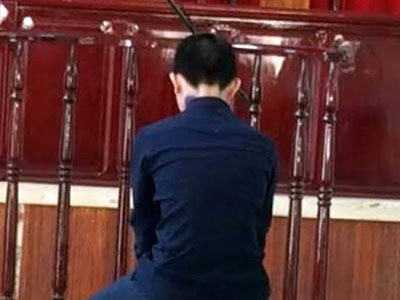 Đoạt mạng người đồng tính bằng 25 nhát dao vì bị ép lên giường