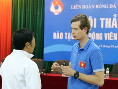 Bác sĩ ngoại đồng hành cùng U.20 Việt Nam tại World Cup là ai? ​