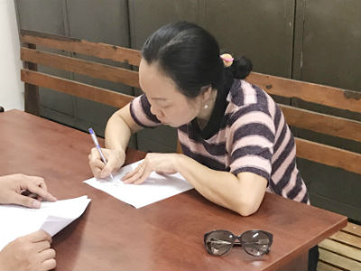 Bảo mẫu hành hạ trẻ ở Sài Gòn: "Tôi chỉ đánh nhẹ để bé không ói"