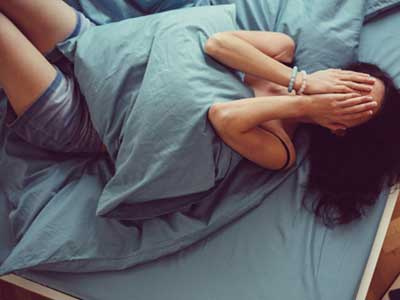 Đêm tân hôn, chồng kinh ngạc khi thấy tôi còn “con gái”