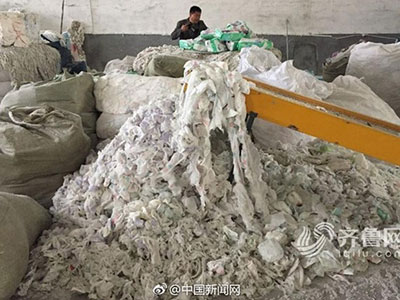 Bí mật gây sốc tại xưởng sản xuất bỉm người lớn từ rác thải tái chế