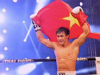 "Độc cô cầu bại muay Việt" lên ngôi trên đất Thái