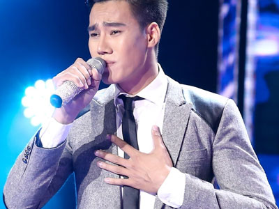 Ngọc Sơn, Mr. Đàm giành giật quyết liệt hot boy hát bolero
