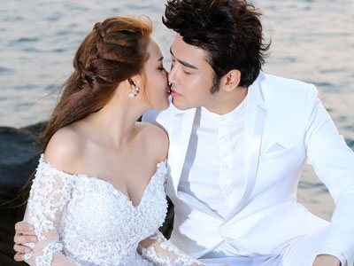 Ảnh cưới lãng mạn trên biển của diễn viên Phương Hằng