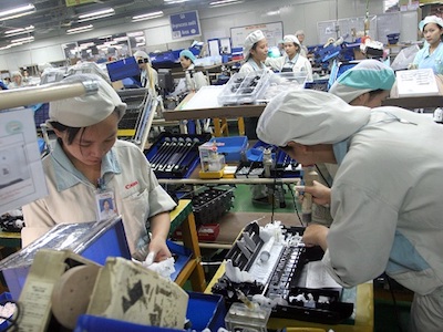 Tốc độ tăng năng suất lao động Việt Nam đã thấp hơn Lào