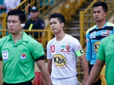 Công Phượng cần doping, HAGL không thể trảm tướng vì... ân tình