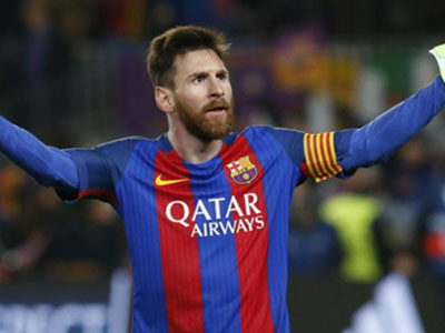 Messi bứt xa trong cuộc đua Giày vàng