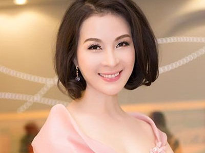 Ngưỡng mộ sự giàu có của MC U50 Thanh Mai