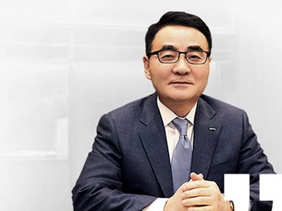 "Sếp" tập đoàn Lotte bị thẩm vấn sau vụ phế truất Tổng thống