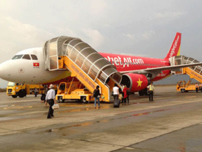 2 chuyến bay bị trễ do mất liên lạc với kiểm soát không lưu Cát Bi
