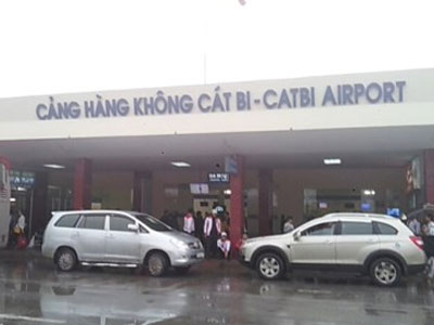 Kiểm soát viên không lưu ngủ quên, máy bay mất liên lạc với mặt đất nửa tiếng