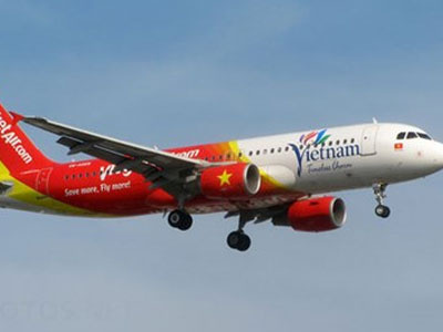 Máy bay chậm chuyến, bay vòng vì mất liên lạc với nhân viên không lưu