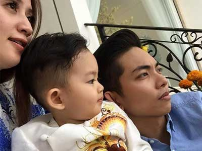 Khánh Thi nhắn Phan Hiển: "Đến với anh, em cũng có nhiều trăn trở và điều tiếng"