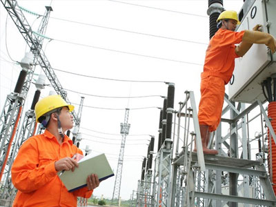 Yêu cầu Bộ Công Thương trình phương án giá điện trước 25/3