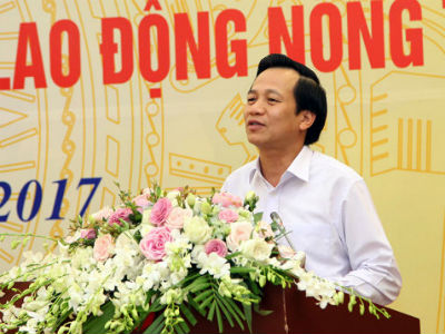 Một xã có tới 600 lao động đăng ký học nghề… hoạn lợn