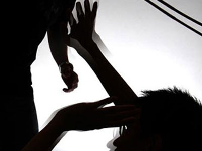 Đoạt mạng thực khách muốn chuyển bàn trong quán ăn