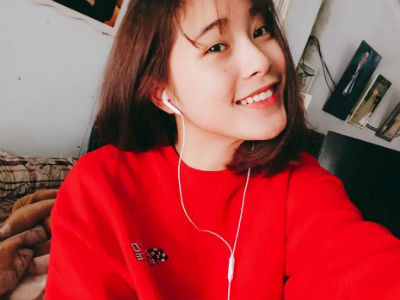 Ảnh đời thường xinh đẹp của hot girl bóng chuyền tuyển Việt Nam